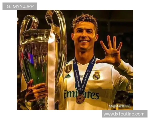 足球明星背后的故事揭秘谁是拥有强大背景的球员